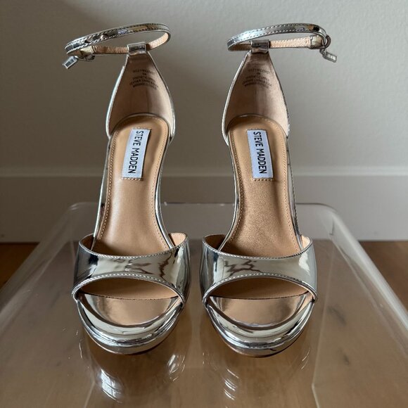 Steve Madden Wiley Silver Chrome Stiletto Heels Metallic Open Toe Size 6 NYE - Picture 1 of 14